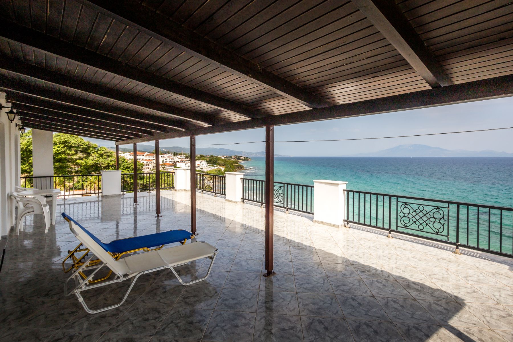 Arvanitakis Studios & Apartments tragaki zakynthos