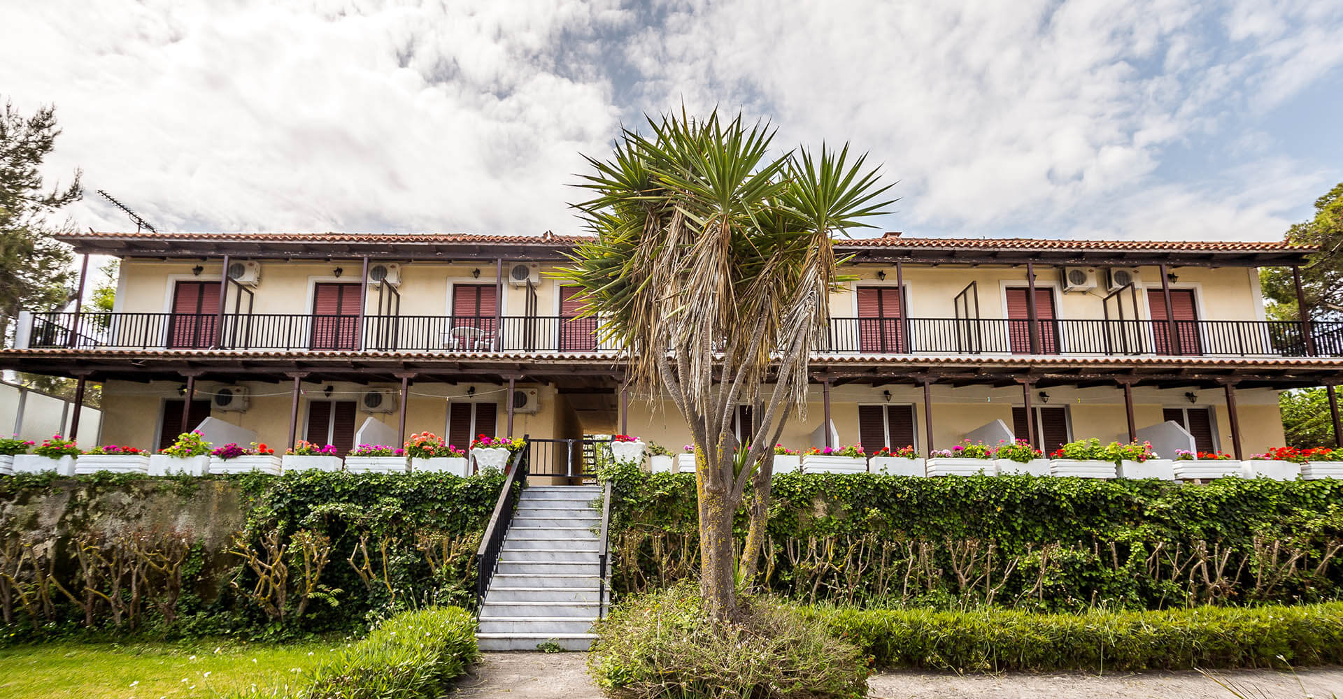  zakynthos arvanitakis studios and apartments tragaki amboula 